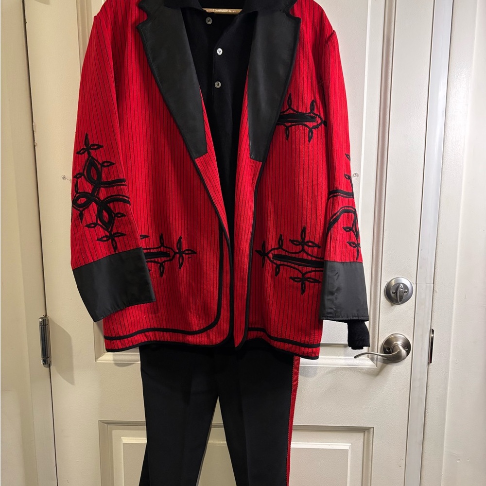 Mariachi vintage Red Black  Suit Chest 42” L 30 Sh/Sh 19 slacks L 42” Inseam 32”